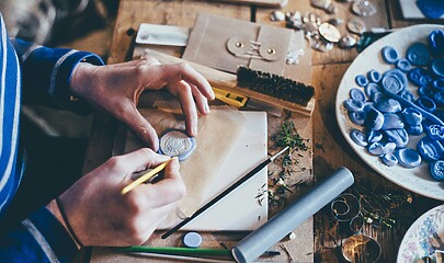 Amazon Handmade vs. Etsy: Erfahrungen anderer Seller können helfen.